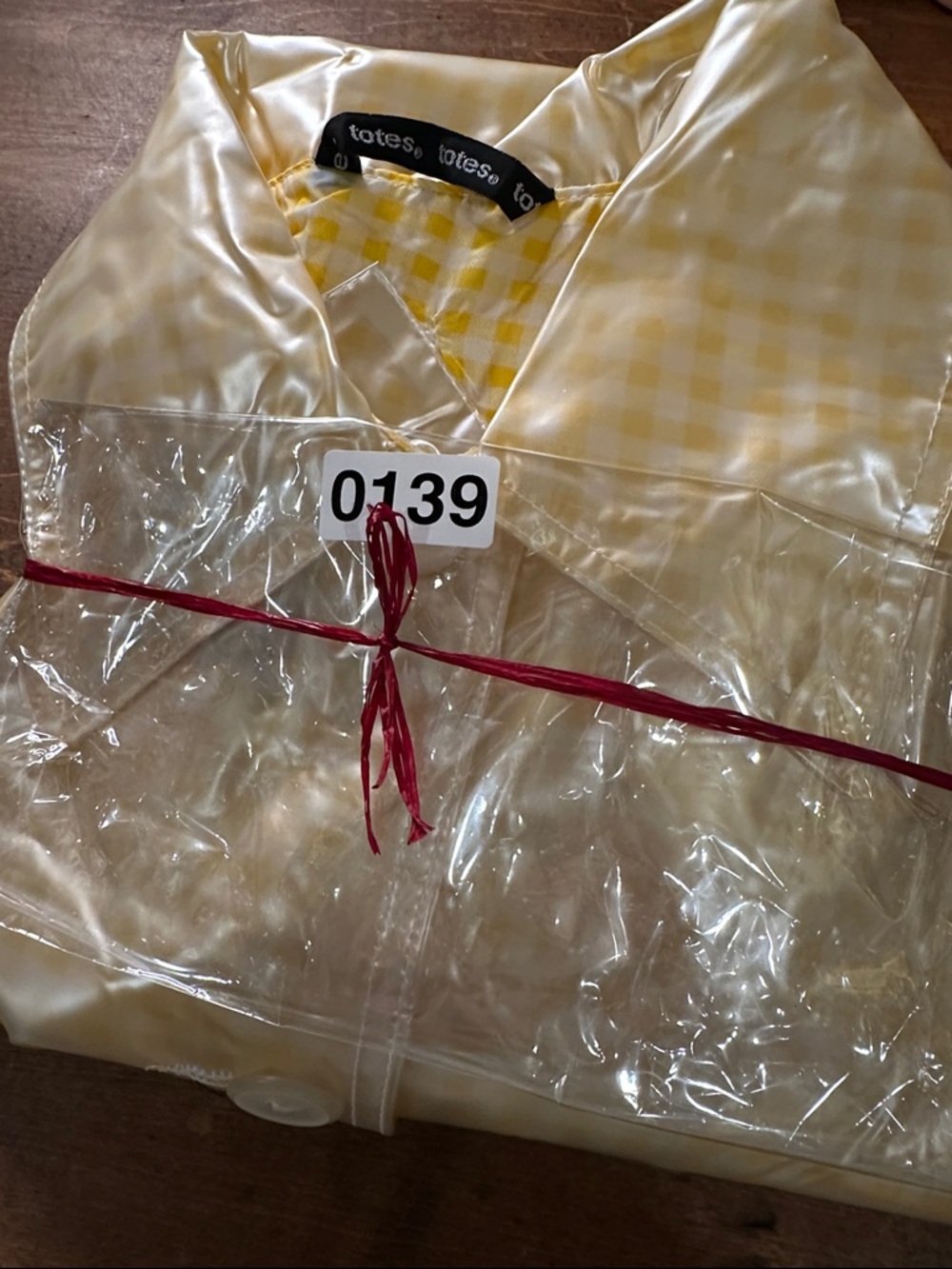 Totes Gingham Raincoat Yellow White Waterproof Jacket Packable Size M - Picture 10 of 10